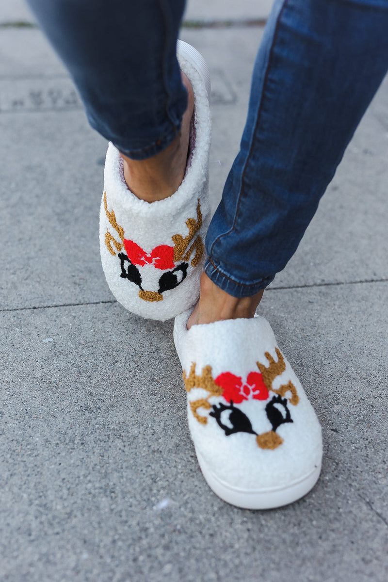 Christmas Reindeer Print Fleece Slippers